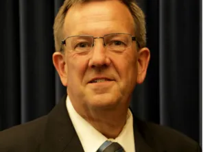 Headshot photo of Director Kraig Paulsen